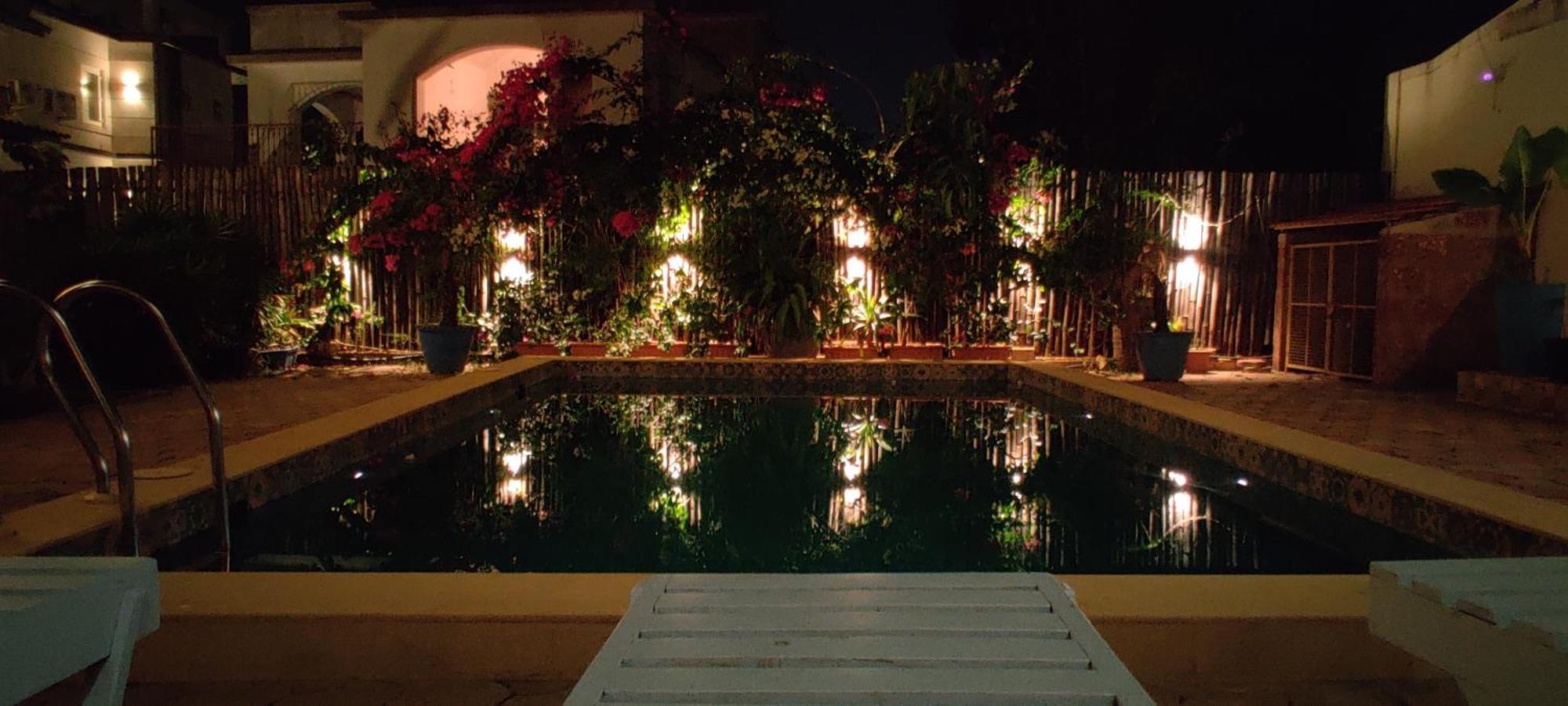 Готель Passions De Goa Анжуна Екстер'єр фото