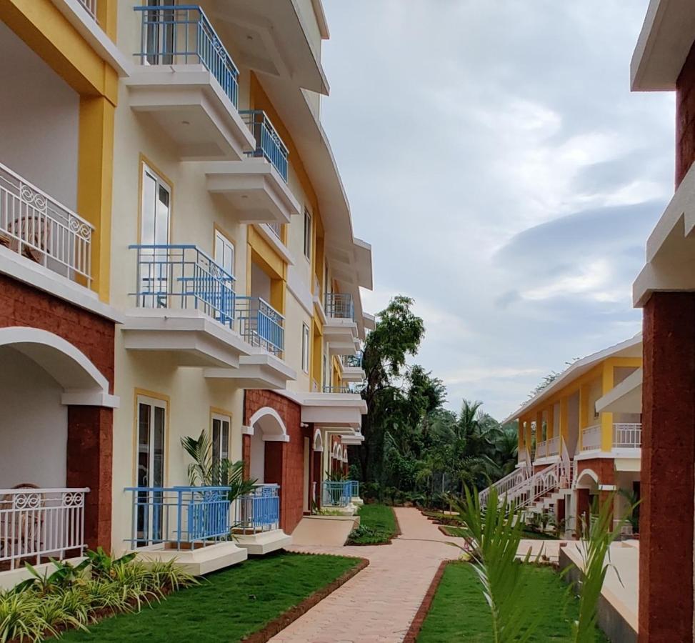 Готель Passions De Goa Анжуна Екстер'єр фото